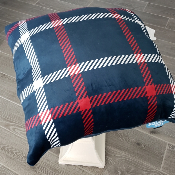 NWT NFL TEXANS PILLOW 24" x 24" - Picture 5 of 7